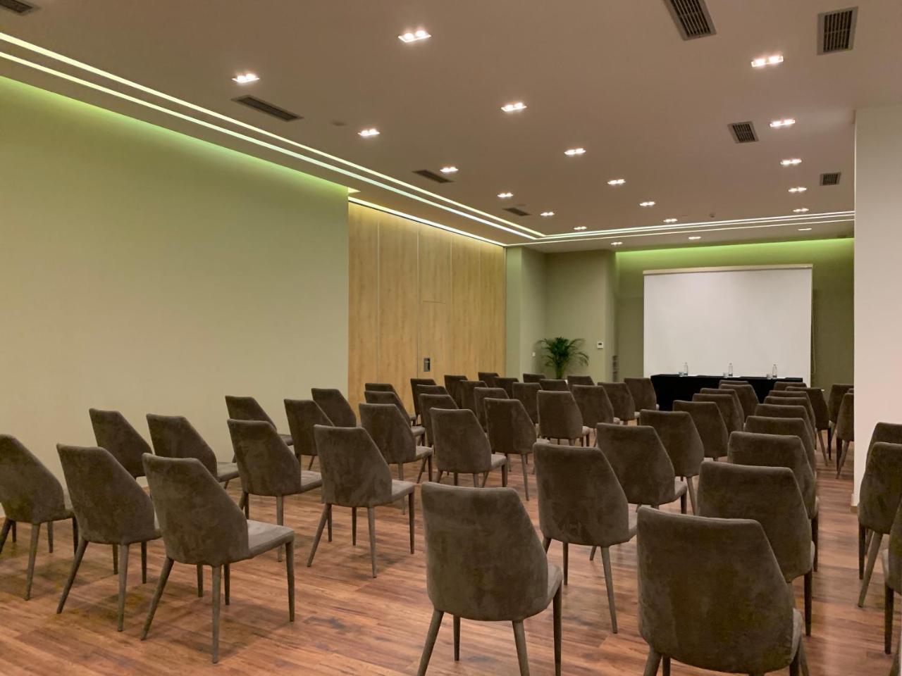 Klajdi Resort Golem  Esterno foto 3D rendering of a conference room